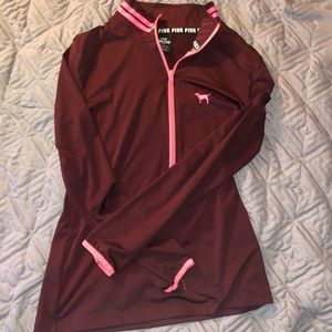 Light weight pullover